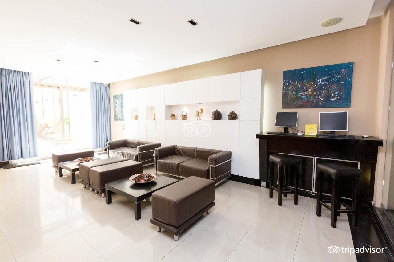 Uriburu 1756 By Ayres Apartments Recoleta Buenos Aires Eksteriør bilde