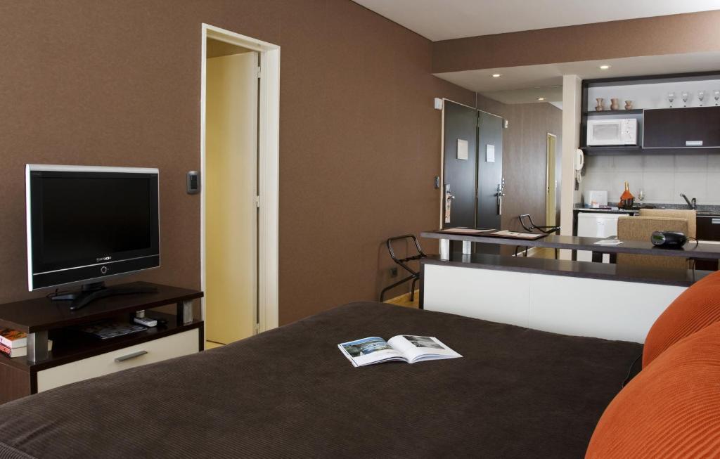 Uriburu 1756 By Ayres Apartments Recoleta Buenos Aires Eksteriør bilde